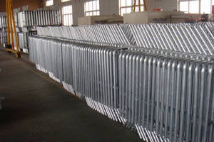 1.1*2.5m di barricata di folla in metallo barricata barriera barriera per eventi di concerti su strada barricate di sicurezza portatili in metallo a basso prezzo - Product Image 6