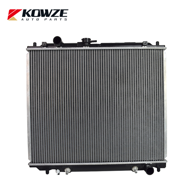 Radiateur Moteur Frankberg Pour Mitsubishi Pajero II III IV 3.2L Diesel – Rempl. MR968289 MR968285 – Refroidissement Haut De Gamme