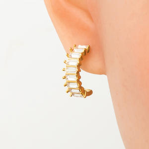 Boucles d'oreilles tendance en forme de fleur géométrique plaquées or avec perles, bijoux de fête pour femmes EH11013 - Product Image 3