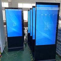 Kiosque numérique tactile sur pied avec écran LCD 4K UHD de 43 pouces, affichage numérique avec CMS intégré, signalisation numérique pour les magasins de détail, orientation des clients