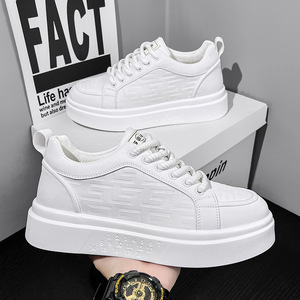 Baskets décontractées à plateforme et semelle épaisse pour hommes, personnalisables OEM, motif gaufré, chaussures de skate basses - Product Image 2