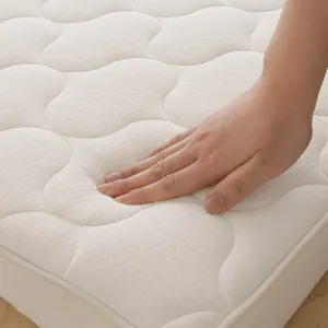 Comfortable Sleeping Massage Bed Folding Mattress Adult Guest 3 Folding Foam Thin Foldable Mattress