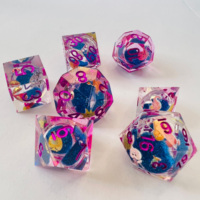 Dungeons and Dragons RPG Jeu de dés faits à la main 16mm Cube carré polyédrique dés en résine avec noyau liquide dés en plastique personnalisés
