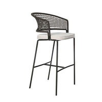 Elegante Conjunto de Asientos Altos con Cojines Verde Menta y Mimbre Color Carbón, Muebles de Bar de Diseño para Exteriores, para Patios de Lujo