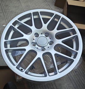 Nuevas <span class=keywords><strong>llantas</strong></span> multirradio YQ <span class=keywords><strong>E46</strong></span> M3 CSL E36 E38 E39 F10 F30 5x120 de <span class=keywords><strong>18</strong></span>-19 pulgadas de aleación de aluminio fundido en color plata para <span class=keywords><strong>BMW</strong></span> - Product Image 3