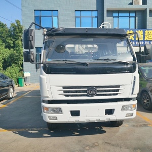 รถบรรทุกขยะ CLW พร้อมเครื่องอัดขยะ ยูโร 3 ดีเซล แบบยกท้าย - Product Image 3