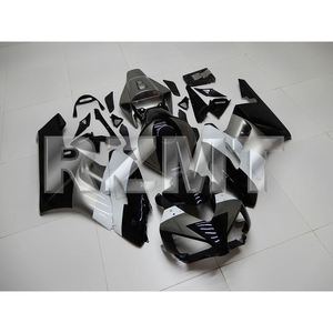 ชุดแฟริ่งรถมอเตอร์ไซค์ HONDA CBR1000RR ปี 2004-2005 CBR 1000RR ทำจากพลาสติก ABS ฉีดขึ้นรูป ชุดแต่งแฟริ่ง H1005-136a - Product Image 4