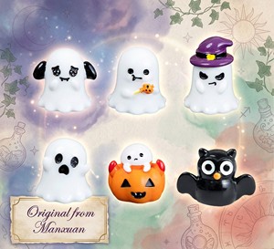 Venta al por mayor de dijes de resina de animales de Halloween, pintados a mano, con diseño de búho fantasma místico y aburrido, estilo Whimsigoth, en miniatura, para moda B2B de Halloween - Product Image 1