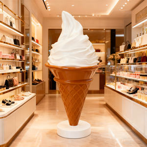 Sculpture géante personnalisée en forme de cornet de glace pour vitrine de pâtisserie, statue lumineuse en fibre de verre pour décoration de magasin de rue - Product Image 3