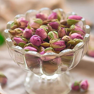 Bourgeons de rose séchés de qualité supérieure cultivés dans le Yunnan, Chine – Bourgeons de fleurs de Rosa Gallica provenant du Yunnan, Chine - Product Image 2