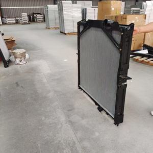 OEM 1676435 131M08B VLA2020 654620 WG1721742 280005S Radiateur en aluminium en plastique pour Volvo <span class=keywords><strong>Terberg</strong></span> FH 12 14 16 420 Radiateur de camion - Product Image 4