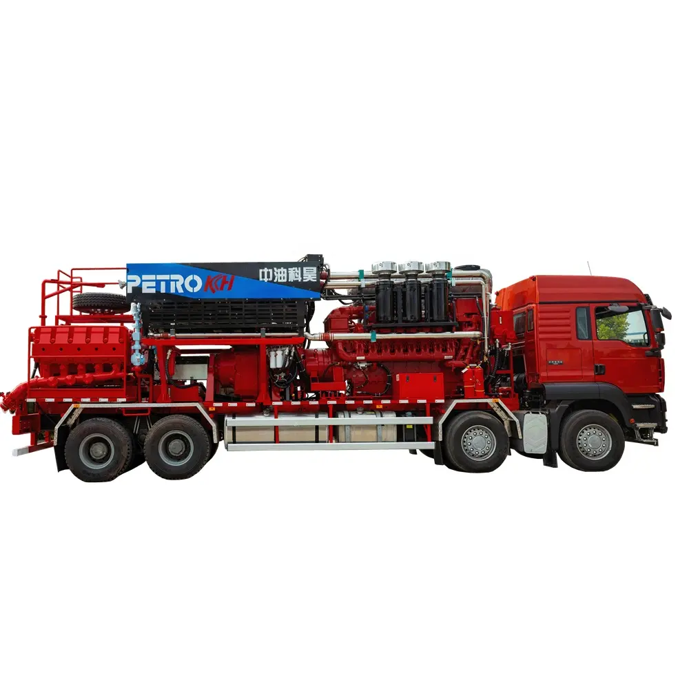 شاحنة التكسير YLC2800A معدات حفر النفط ، شاحنة التكسير والمركبات الخاصة البترولية