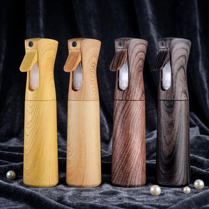 Ensemble professionnel de 4 pulvérisateurs à brume fine en aluminium et plastique pour usage domestique - Product Image 1