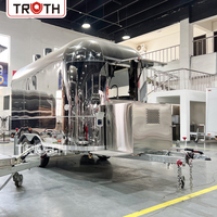 Remorque de cuisine mobile commerciale Truth 2026 de 16 pieds pour bière fraîche et restauration, avec équipement de cuisine