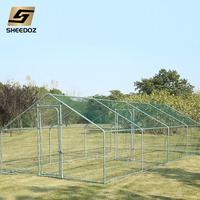 Grand poulailler métallique portable avec filets automatisés galvanisés, structure de enclos mobile pour poulets