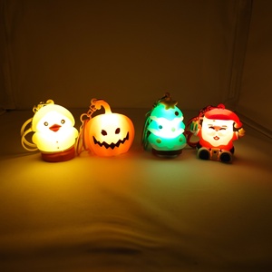 Llavero Colgante Creativo de Papá Noel y Árbol de Navidad Huashanqi, Linterna de Calabaza de Halloween de Plástico 3D Brillante, Regalo Promocional - Product Image 6