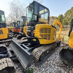 Excavatrice sur chenilles Komatsu PC35 d'occasion, presque neuve, importée du Japon, pour usage agricole et domestique, 3 tonnes, prête à l'emploi - Product Image 3