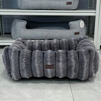 Coussin rectangulaire pour animaux de compagnie en tissu peluche lapin à rayures droites haute densité pour chats et chiens à poils longs, chaud pour l'hiver
