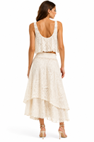 Ensemble jupe bohème pour femme avec broderie florale, gilet court et jupe midi asymétrique, vêtements décontractés pour vacances méditerranéennes