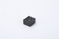 Capteur de tension à effet Hall Zhipu ZBV10/25A Température de fonctionnement -40~+85 Tension d'alimentation 15V5% pour la mesure de tension