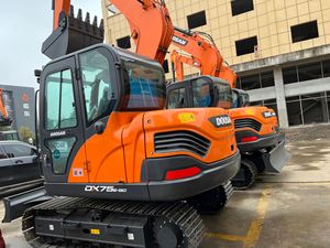 Excavadora Doosan DX75-9C de 3 Toneladas, Excavadora Hidráulica con Cucharón de Excavación, Modelo Usado - Product Image 3