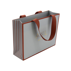 Personalizzare sacchetti di carta <span class=keywords><strong>Eco</strong></span> e la <span class=keywords><strong>stampa</strong></span> di scatole di sacchetti di carta bianca artigianali sacchetti di carta regalo Laser oro - Product Image 3