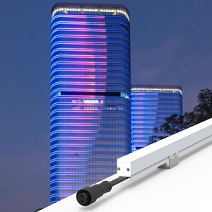 Lampe d'extérieur programmable RGBW/RGB LED Pixel DMX512 Contrôle Coque aluminium Abat-jour acrylique IP65 Imperméable Linéaire Rondelle murale - Product Image 1