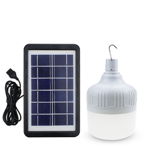 Lampadina solare a LED <span class=keywords><strong>da</strong></span> <span class=keywords><strong>campeggio</strong></span> all'aperto con luce anti-zanzara impermeabile IP65 lampada <span class=keywords><strong>da</strong></span> giardino <span class=keywords><strong>per</strong></span> illuminazione di emergenza - Product Image 1