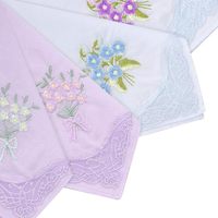 Vente en gros de mouchoirs en coton 100% doux de qualité supérieure, 60s, petits mouchoirs de 11*11 pouces, brodés de fleurs avec dentelle pour femmes