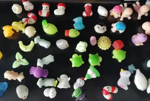 Brinquedos mini mochi para crianças, glitter