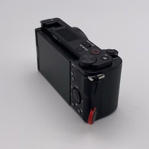 Cámara sin Espejo <span class=keywords><strong>Sony</strong></span> <span class=keywords><strong>ZV</strong></span>-<span class=keywords><strong>E10</strong></span> Usada - Creación de Contenido 4K, Sensor APS-C de 24MP, Procesador BIONZ X, Cuerpo de Aleación de Magnesio, Pantalla Abatible - Product Image 4