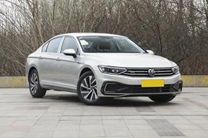 Usado para Magotan GTE Sedán Híbrido, 1-25000 Millas, 150-200 CV, Emisión Euro VI, Transmisión Automática, Asientos de Cuero - Product Image 3