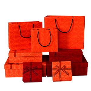 Scatole di carta quadrate personalizzabili ecologiche con nastro coperchio inferiore superiore in stile semplice scatola regalo il tuo Logo stampato disponibile - Product Image 2