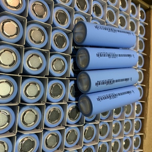 แบตเตอรี่ลิเธียมไอออนทรงกระบอก12C 140A 18650-JP30 3000mAh 3.7V 18650แบตเตอรี่ลิเธียมไอออน1000ครั้ง - Product Image 4