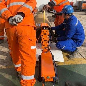 Robot de pulvérisation automatique sans air pour pipelines, pulvérisateur mural interne télécommandé pour travaux de pipelines d'eau, d'<span class=keywords><strong>huile</strong></span> et de gaz - Product Image 6