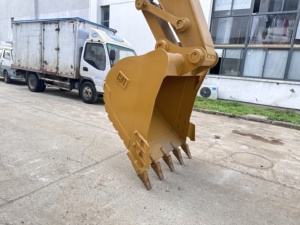รถขุดตีนตะขาบ Caterpillar รุ่น 320 320D ของแท้จากญี่ปุ่น สภาพดีเยี่ยม - Product Image 4