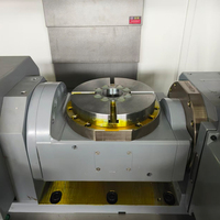 Machine de fraisage CNC verticale à 5 axes VMC1160 avec commande FANUC et broche unique pour le traitement des profilés en aluminium