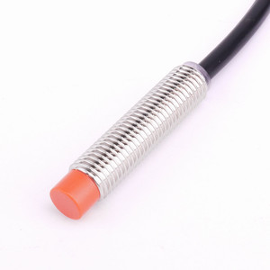 เซ็นเซอร์ตรวจจับแบบเหนี่ยวนำ PR08-2DP2 ชนิดไม่ต้องฝัง M8/M12/M18/M30/NPN/PNP/DC12-24V ระยะตรวจจับ 1 มม.-15 มม. - Product Image 2