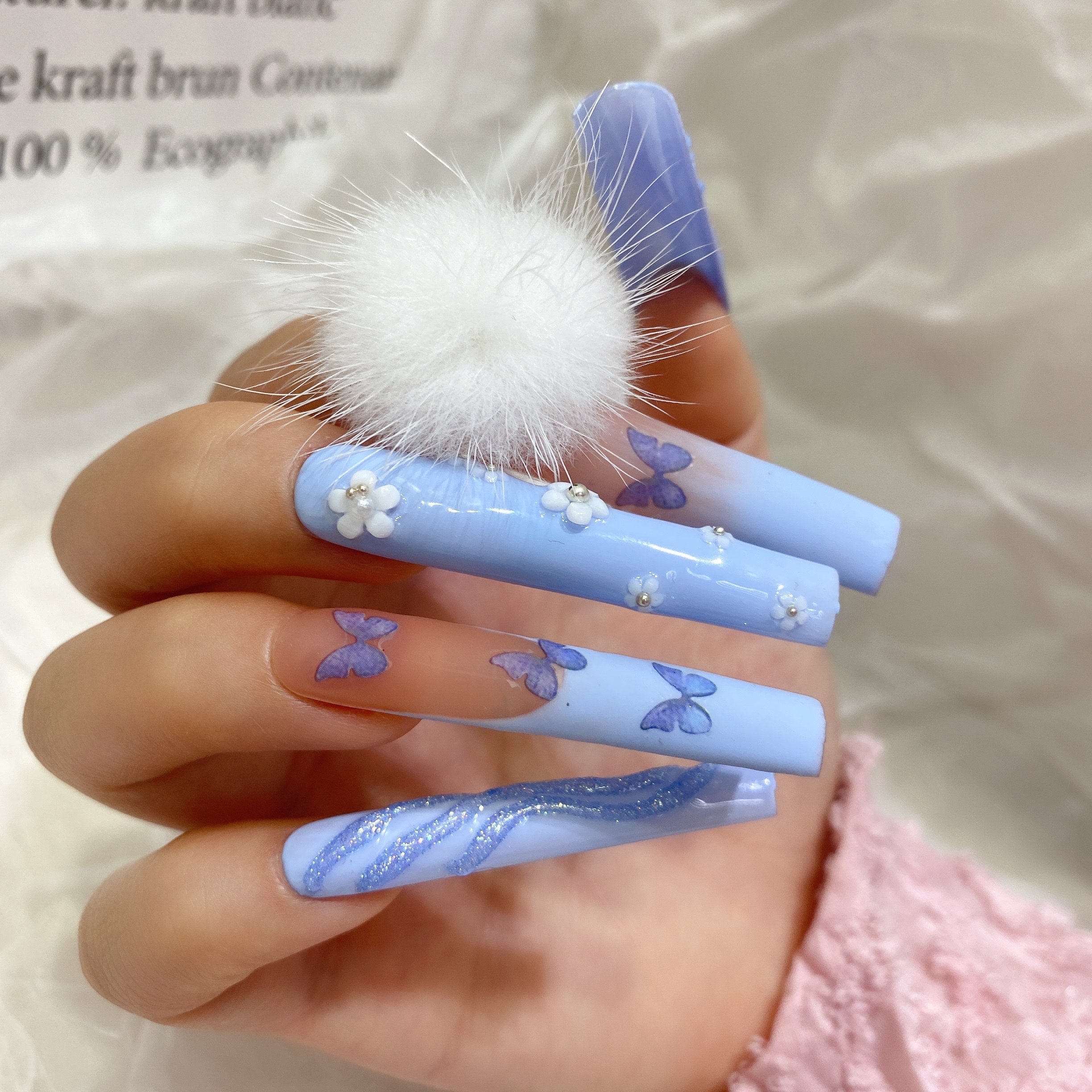 5x Nagel Poms Aus Plüsch – Flauschige Magnet-Pompons Für DIY Nageldesign