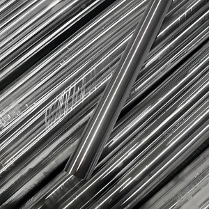 מפעל מכירה ישירה 1.5 מ "מ 2 מ" מ 2.5 מ "מ 3 מ" מ 4 מ "מ 4.5 מ" מ 7 מ "מ 20 מ" מ 25 מ "מ 30 מ" מ מוט נירוסטה - Product Image 5