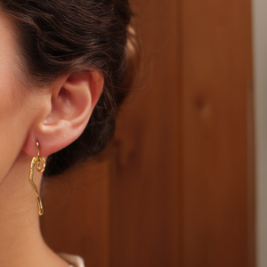 Orecchini a Clip Placcati Oro Corona, Gioielli alla Moda in Lega, Design Unisex di Tendenza - Product Image 2