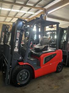 מלגזה חשמלית 3.5 ט' הלי CPD35-A3LIH4-M/CPD35 למכירה מלגזת סוללת ליתיום - Product Image 2