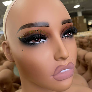 Buste de Mannequin Féminin Réaliste Présentoir pour Perruque Noire ou Brune avec Caractéristique Grande Taille pour Adultes - Product Image 4