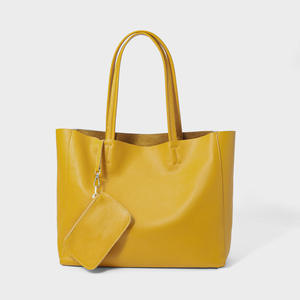 Sac fourre-tout élégant en cuir véritable pour femme, style professionnel et tendance, avec une seule bandoulière, de haute qualité et personnalisable - Product Image 2