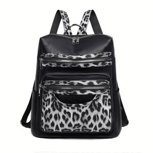 Nouveau sac messager tendance pour femme en cuir PU, mini sac à bandoulière avec design carré et décoration plume - Product Image 3