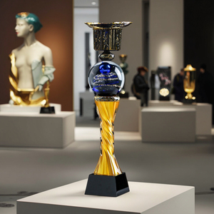 Trofei di Alta Gamma Moderni e Tradizionali in Cristallo Traslucido Smaltato Lucidato con Serigrafia - Edizione Speciale <span class=keywords><strong>Champions</strong></span> <span class=keywords><strong>League</strong></span> - Offerta Imperdibile - Product Image 5