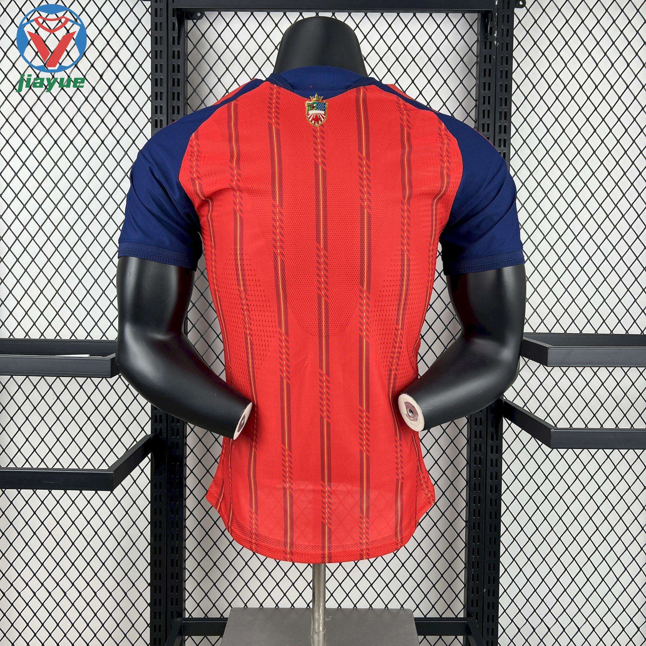 สเปน 2026 สีแดง