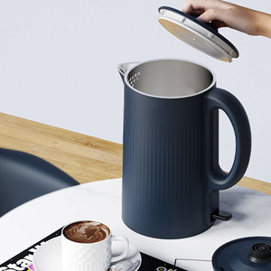 กาต้มน้ำไฟฟ้า 1.7 ลิตร สแตนเลสสตีล ต้มเร็ว สำหรับใช้ในครัวเรือน 304 ระบบปิดอัตโนมัติ มาตรฐานยุโรป 220V - Product Image 1