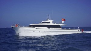 Yate de Lujo Personalizado de Fibra de Vidrio de 27.78m (28m) |   Embarcación de Recreo y Entretenimiento de Élite - Product Image 2