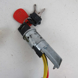 Interruttore di accensione con chiavi per Peugeot 309 usata (1985-1995) (67274) - Product Image 3